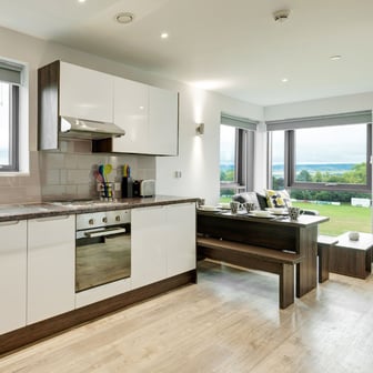 En Suite - Image 8